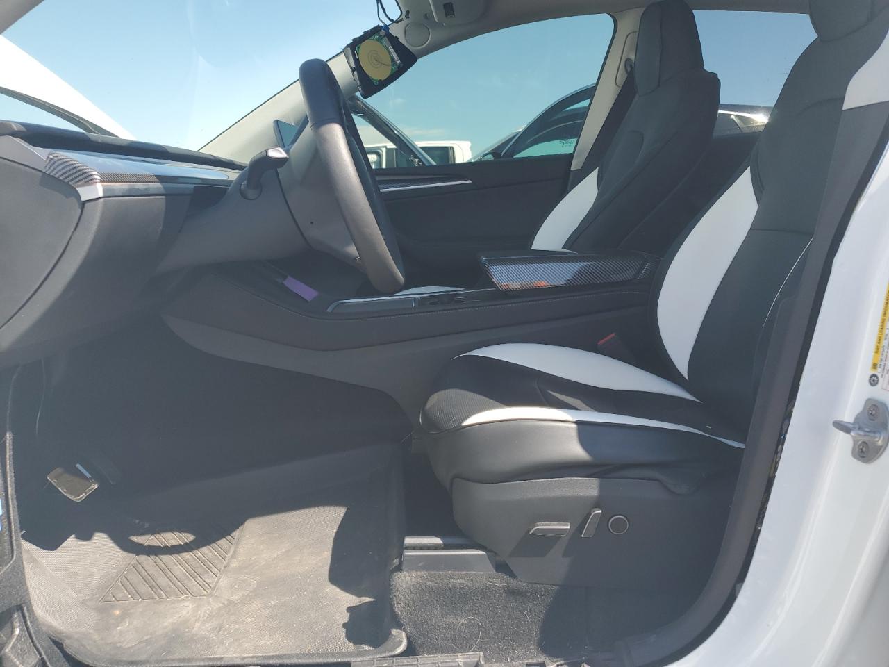 2023 TESLA MODEL Y  VIN:7SAYGDEE1PF812593