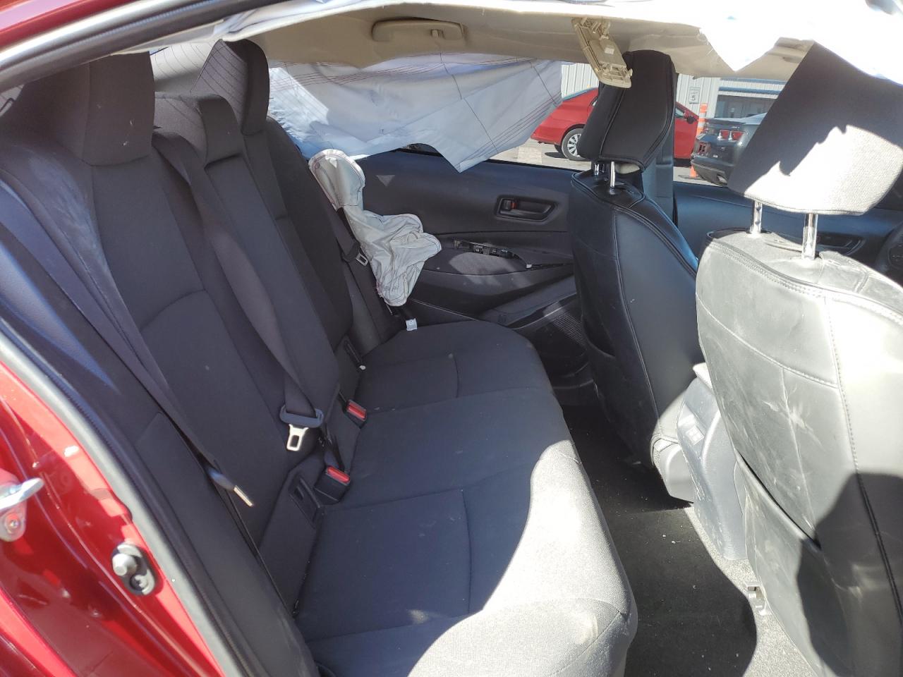 2024 TOYOTA COROLLA LE VIN:JTDBCMFE1RJ030402