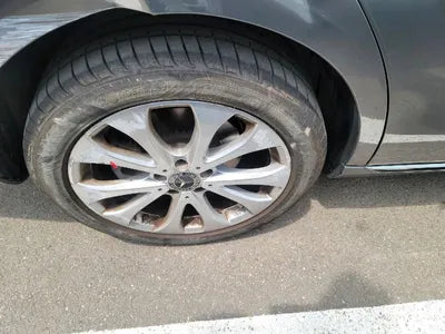 2020 Mercedes-Benz E 300 VIN: