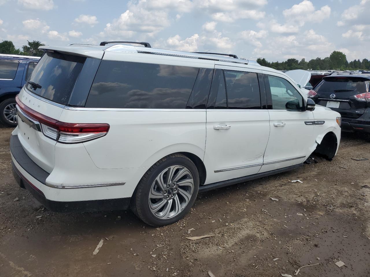 2023 LINCOLN NAVIGATOR L RESERVE VIN:5LMJJ3LG9PEL11301