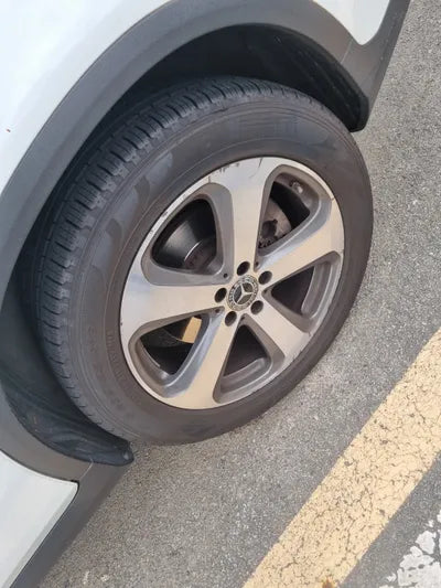 2019 Mercedes-Benz GLC 300 WDC0J4KB2KF528068 VIN:WDC0J4KB2KF528068