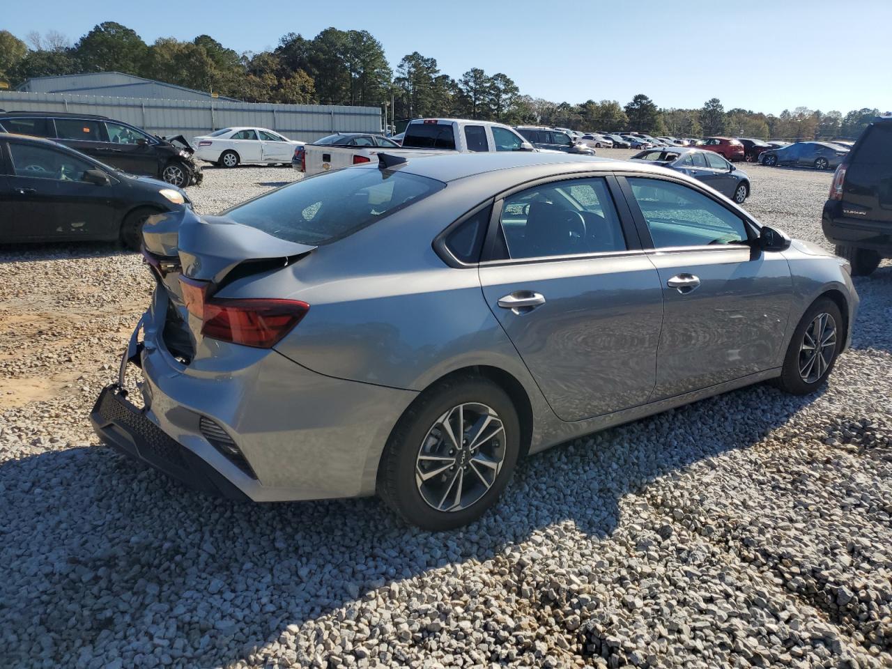 2024 KIA FORTE LX VIN:3KPF24AD8RE813877