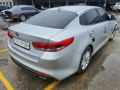 2017 Kia K5 KNAGT416BHA123870 VIN:KNAGT416BHA123870