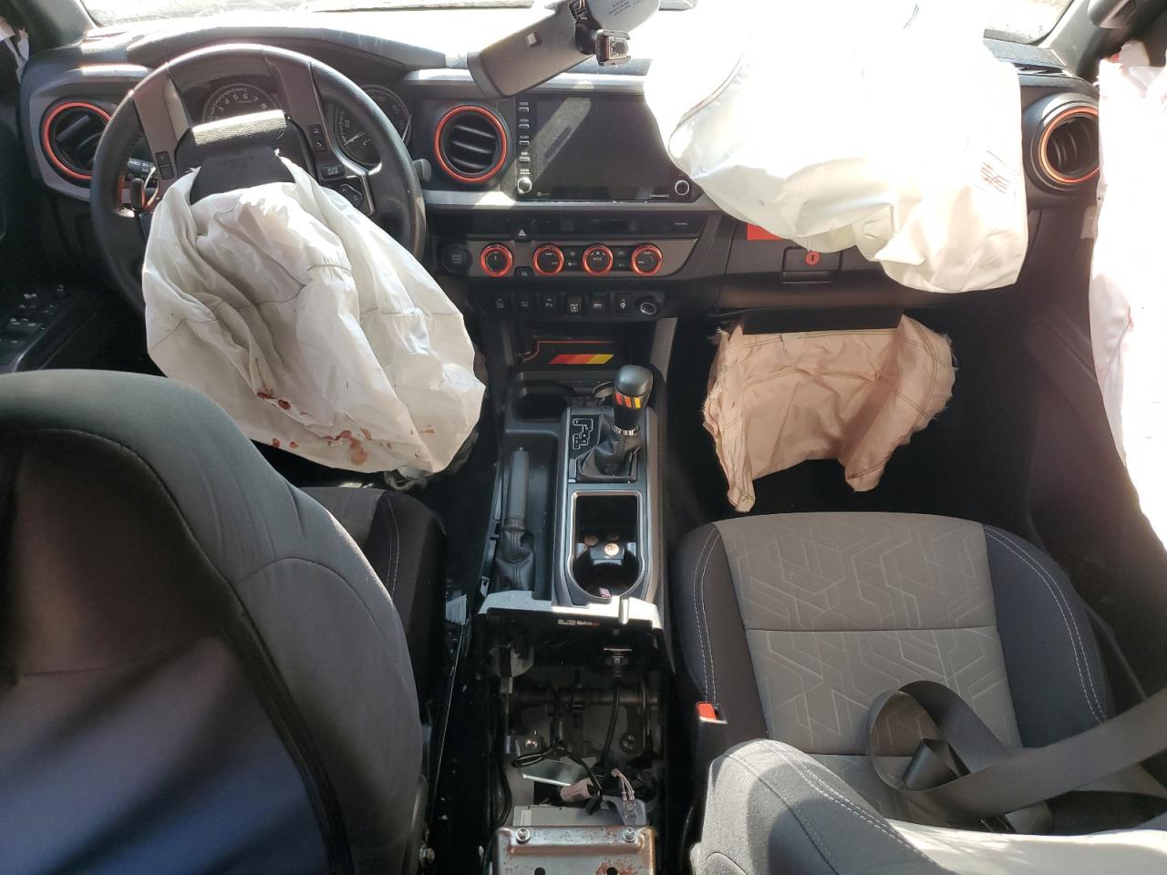 2022 TOYOTA TACOMA DOUBLE CAB VIN:3TYCZ5AN5NT068331