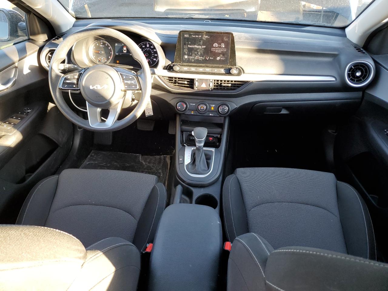 2024 KIA FORTE LX VIN:3KPF24AD1RE704841