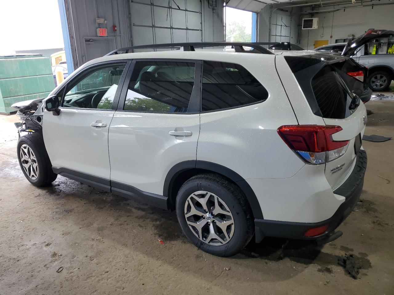 2024 SUBARU FORESTER PREMIUM VIN:JF2SKADC2RH419836