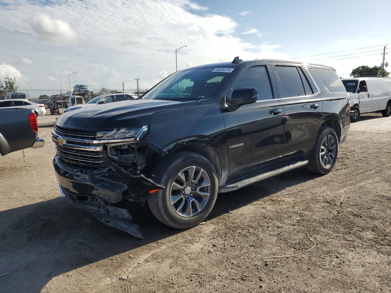 2023 CHEVROLET TAHOE C1500 LT VIN:1GNSCNKD8PR324419