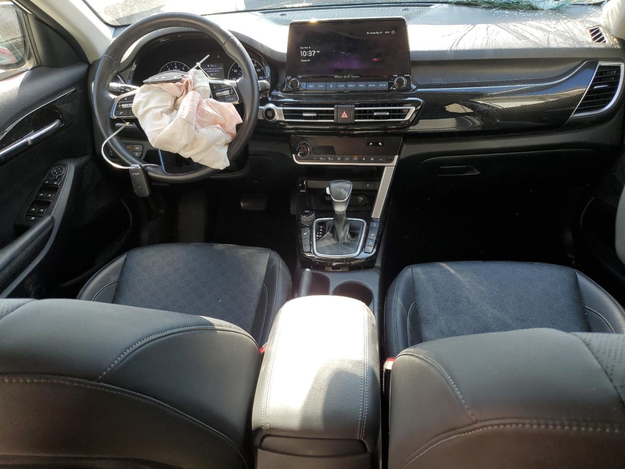 2023 KIA SELTOS EX VIN:KNDERCAA3P7421412