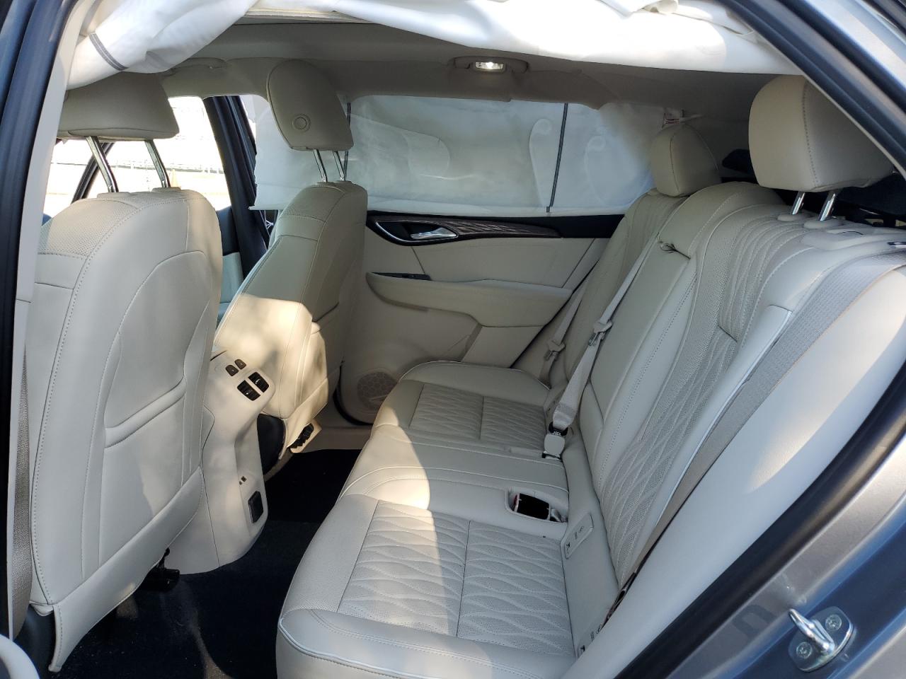 2022 BUICK ENVISION AVENIR VIN:LRBFZRR44ND120585