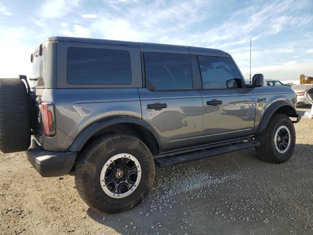 2023 FORD BRONCO BASE VIN:1FMDE5BH2PLB76569
