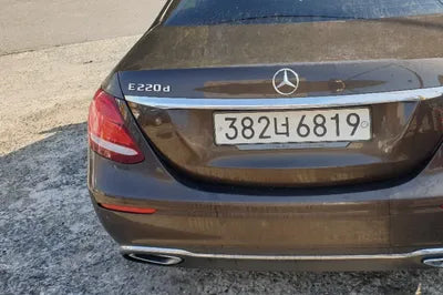 2017 Mercedes-Benz E 220 WDDZF0EB8HA043156 VIN:WDDZF0EB8HA043156