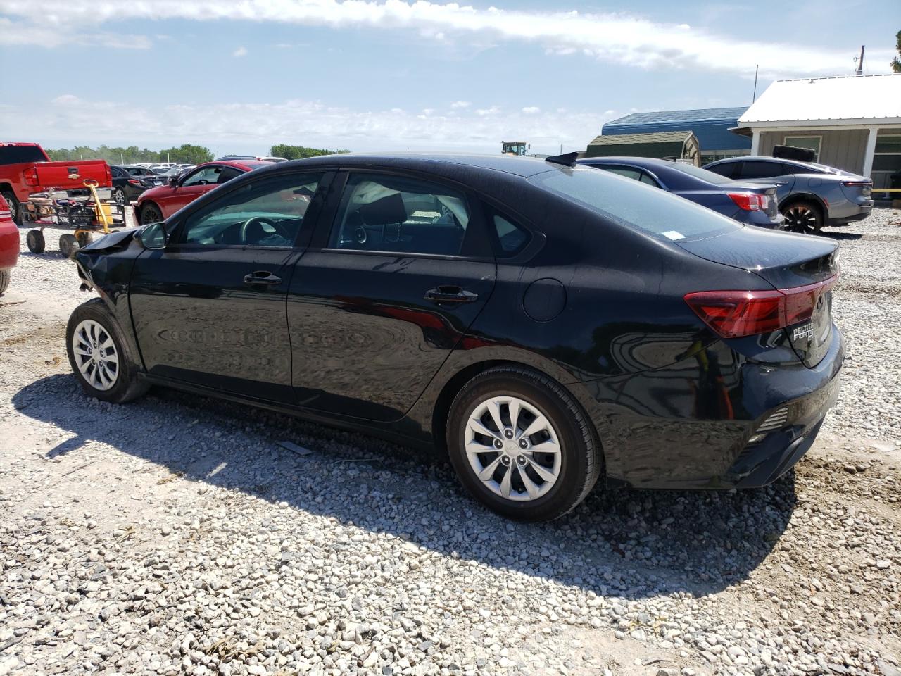 2022 KIA FORTE FE VIN:3KPF24AD4NE498392