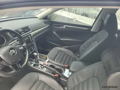 2018 Volkswagen Passat 1VWZZZA3ZJC040776 VIN:1VWZZZA3ZJC040776