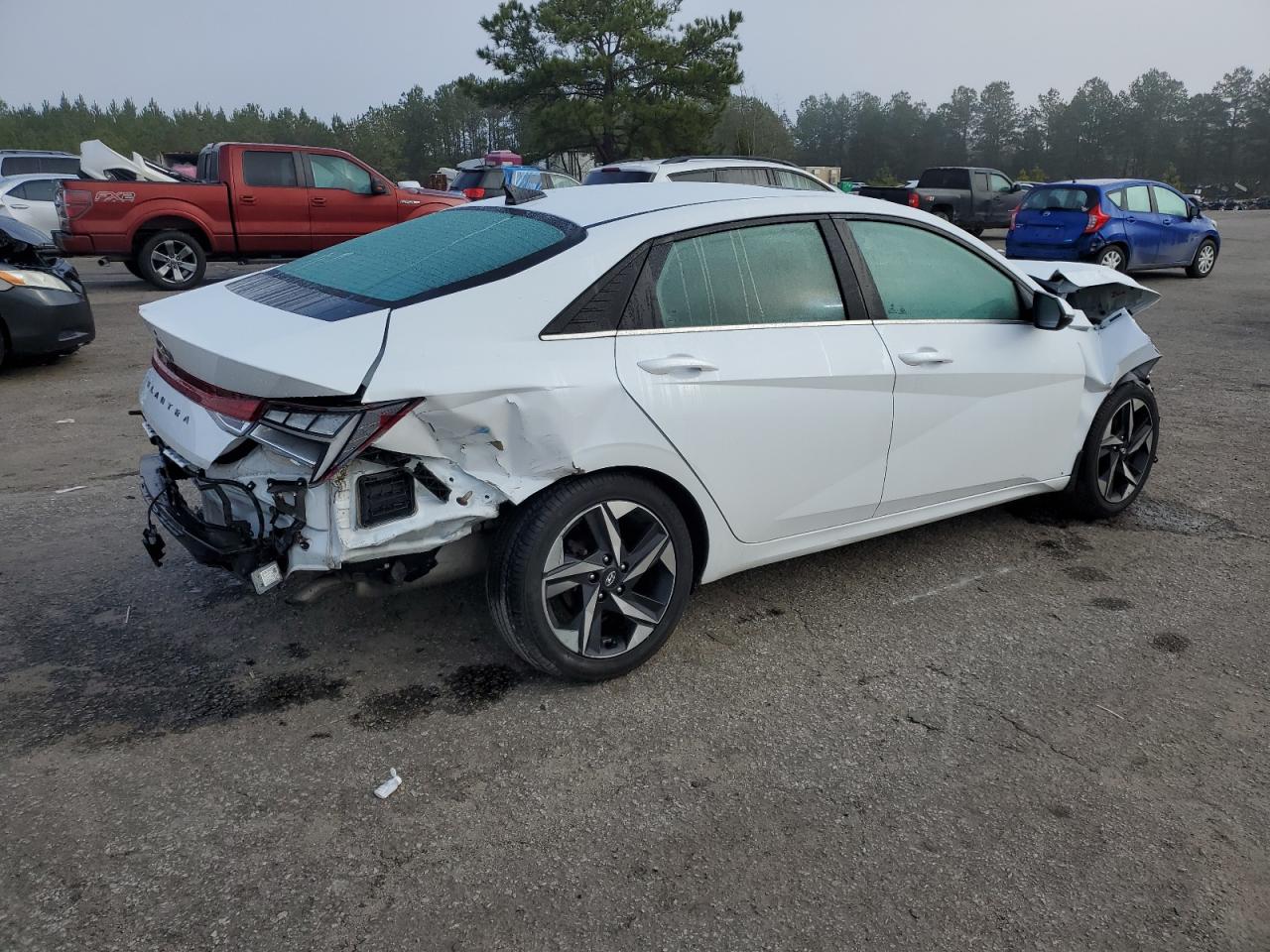 2022 HYUNDAI ELANTRA SEL VIN:5NPLN4AG6NH056228