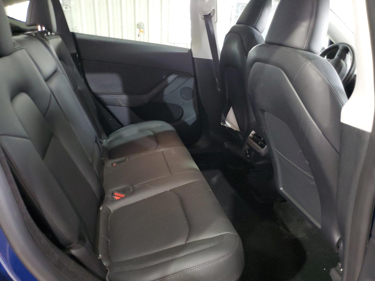 2023 TESLA MODEL Y  VIN:7SAYGDEE3PA188373