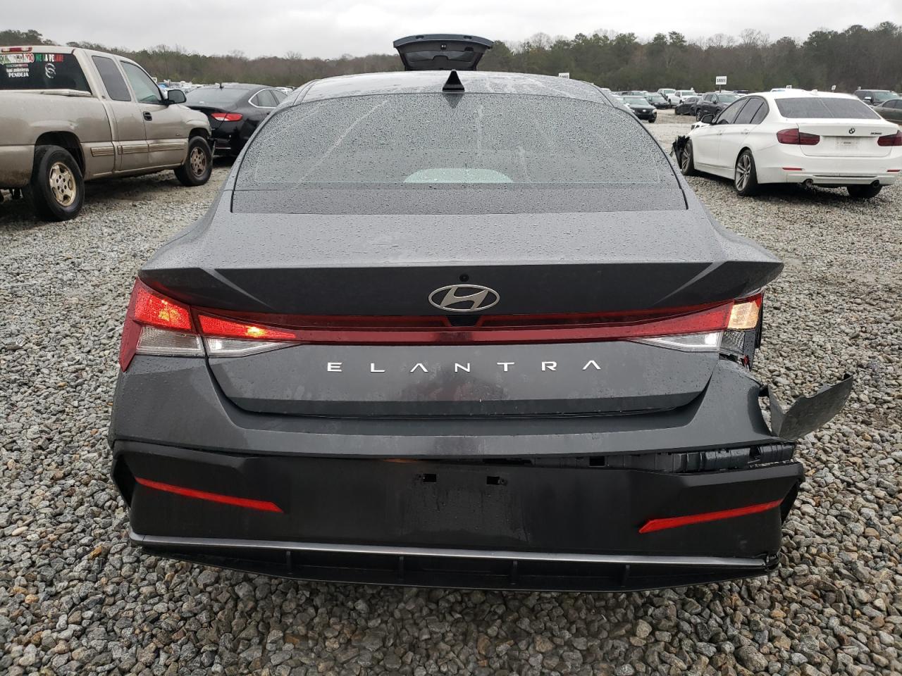 2024 HYUNDAI ELANTRA SE VIN:KMHLL4DG9RU636436