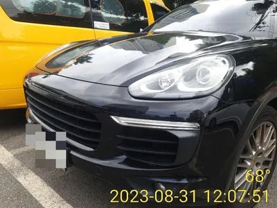 2015 Porsche Cayenne VIN: