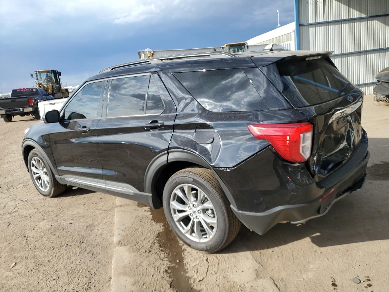 2023 FORD EXPLORER XLT VIN:1FMSK8DH5PGB89100