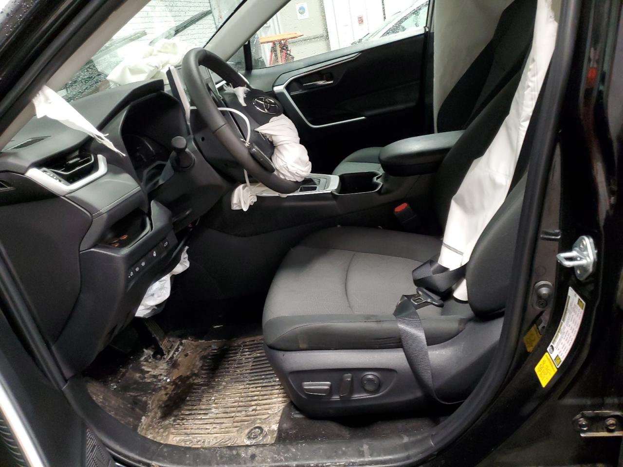 2024 TOYOTA RAV4 XLE VIN:2T3P1RFV3RC454515