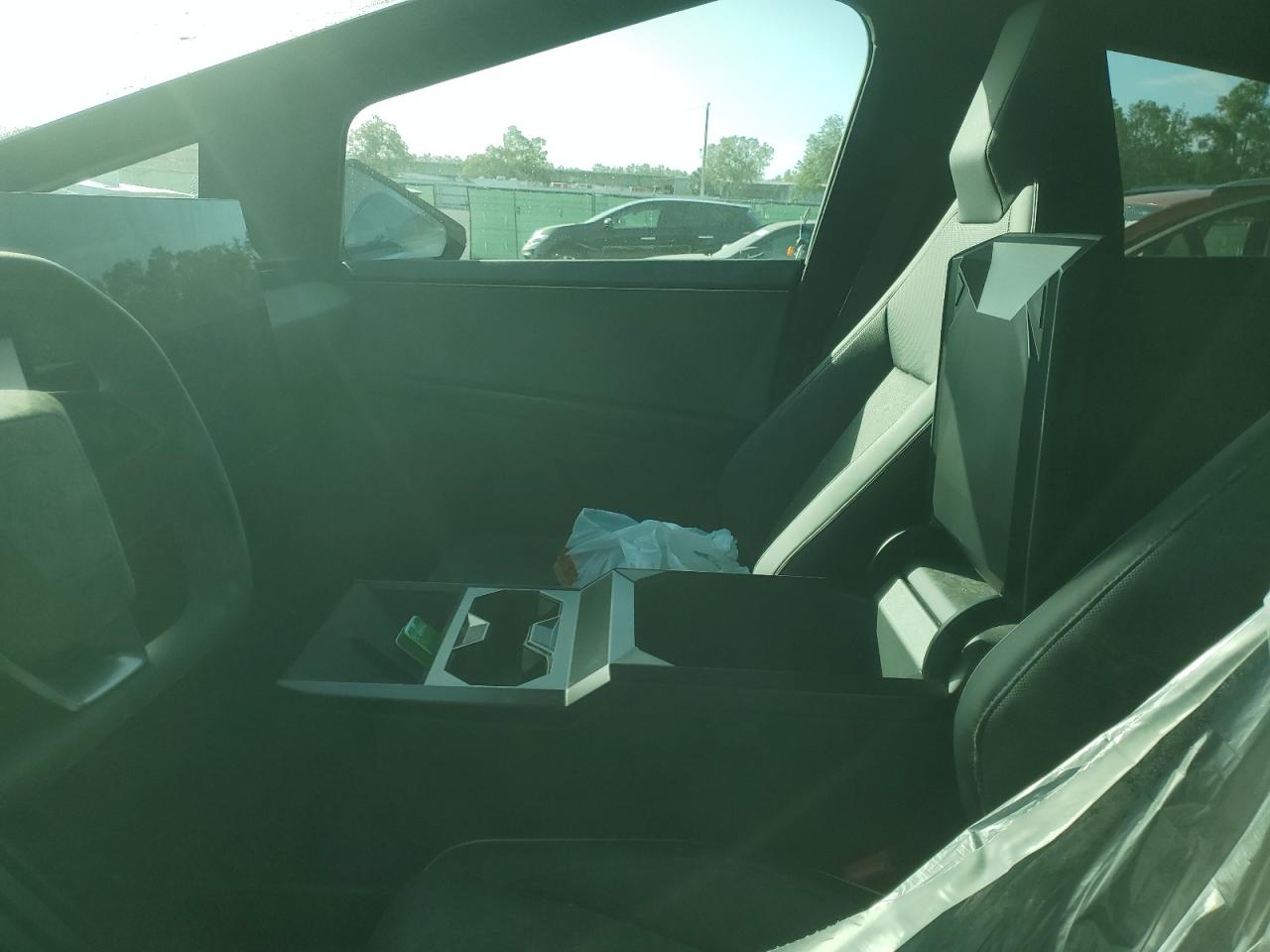 2024 TESLA CYBERTRUCK  VIN:7G2CEHED8RA029232