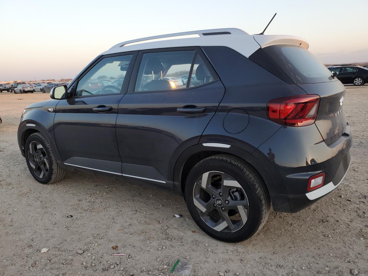 2024 HYUNDAI VENUE SEL VIN:KMHRC8A37RU325834