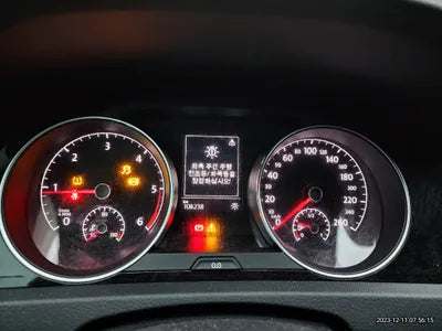 2015 Volkswagen Golf WVWZZZAUZFW331952 VIN:WVWZZZAUZFW331952