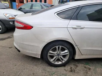 2017 Ford Mondeo VIN: