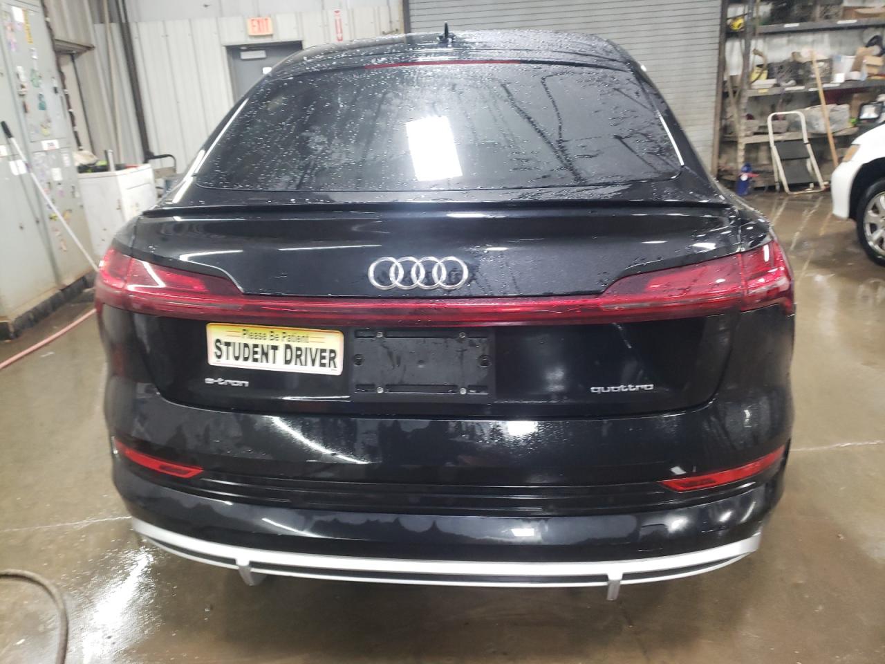 2022 AUDI E-TRON SPORTBACK PREMIUM PLUS VIN:WA12AAGE4NB022165