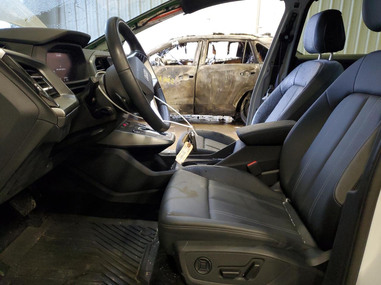 2024 AUDI Q4 E-TRON PREMIUM VIN:WA1KUBFZ9RP053762