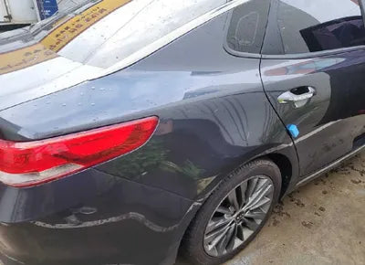 2016 Kia K5 KNAGS416BGA082404 VIN:KNAGS416BGA082404