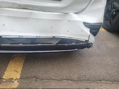 2018 BMW Z1 KNAF141BEKA811240 VIN:KNAF141BEKA811240