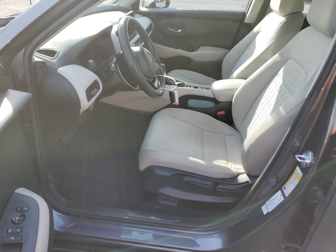 2024 HONDA HR-V LX VIN:3CZRZ2H32RM708360