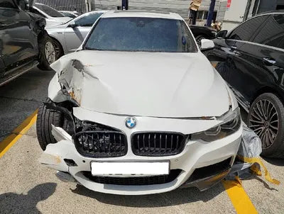 2018 BMW 330 WBA8B910XJA826203 VIN:WBA8B910XJA826203