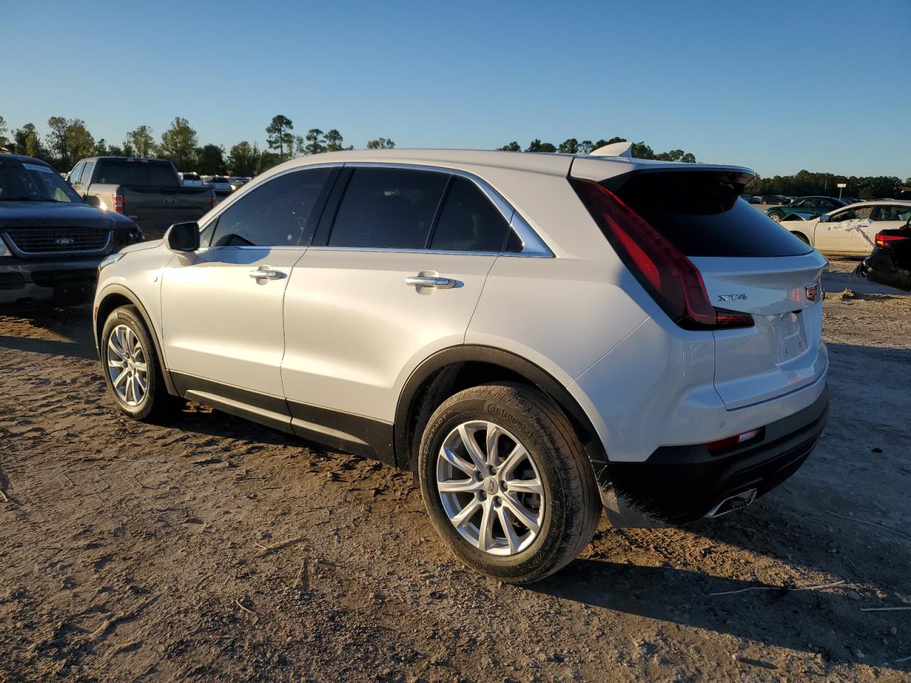 2023 CADILLAC XT4 LUXURY VIN:1GYAZAR41PF107288