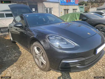 2017 Porsche Panamera WP0AA2A7XHL100772 VIN:WP0AA2A7XHL100772
