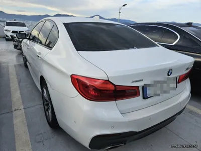 2017 BMW 520 VIN: