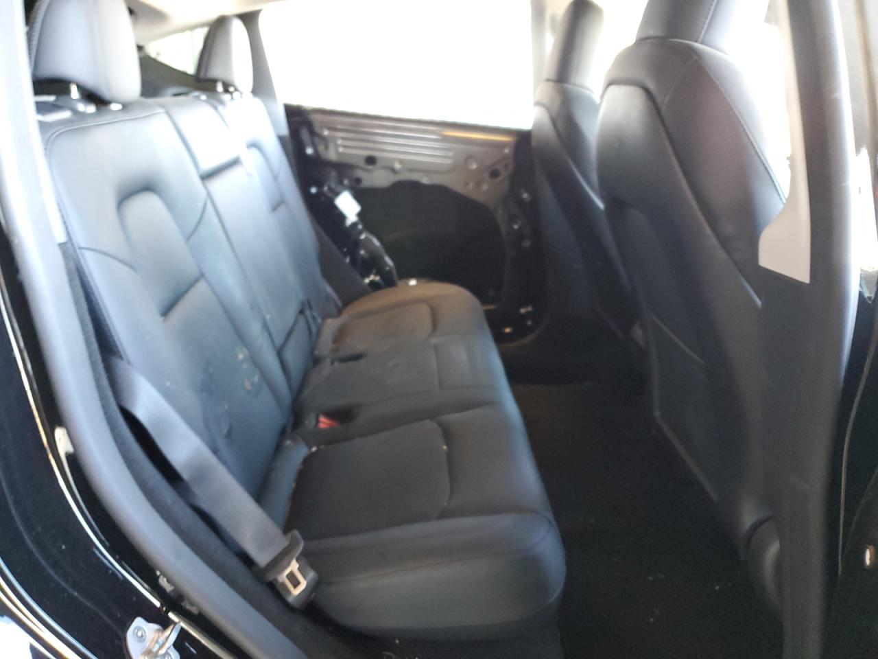 2023 TESLA MODEL Y  VIN:7SAYGDEE3PA163036