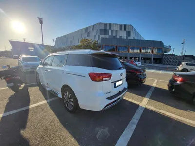 2017 Kia Carnival KNAMB81ABHS340211 VIN:KNAMB81ABHS340211