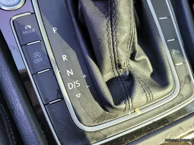 2015 Volkswagen Golf VIN: