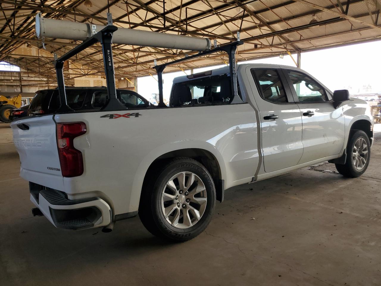 2022 CHEVROLET SILVERADO K1500 CUSTOM VIN:1GCRDBEK0NZ570004