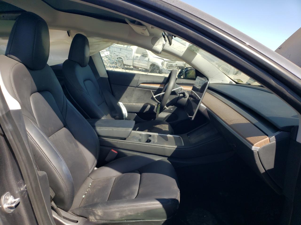 2023 TESLA MODEL 3  VIN:5YJ3E1EAXPF500300