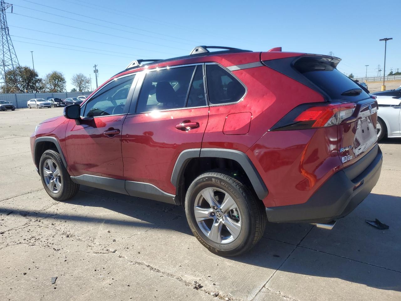 2022 TOYOTA RAV4 XLE VIN:2T3W1RFV0NW216173