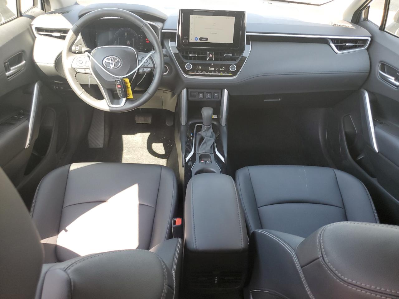 2023 TOYOTA COROLLA CROSS XLE VIN:7MUDAAAG7PV060628