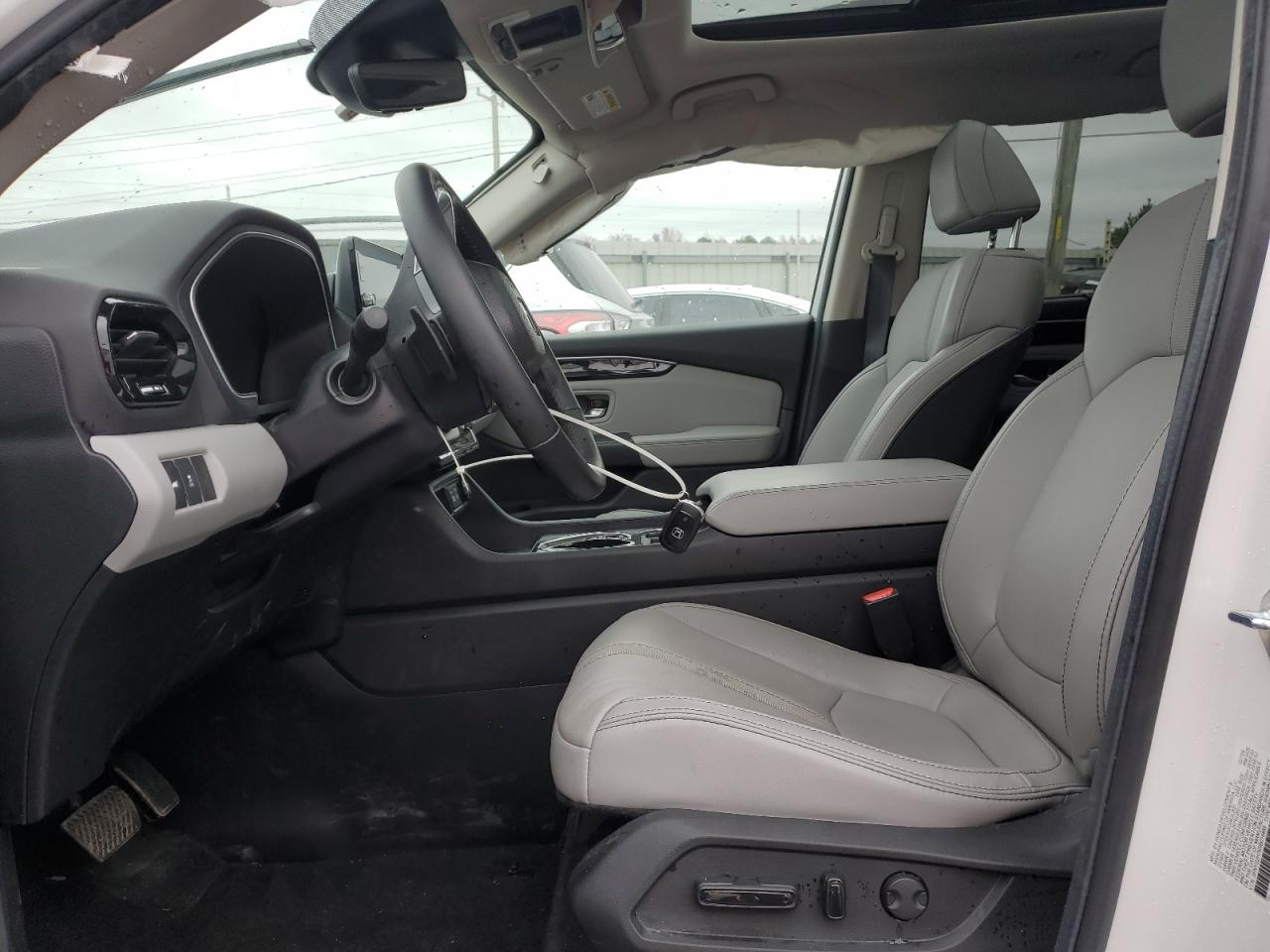 2024 HONDA PILOT TOURING VIN:5FNYG2H76RB016889