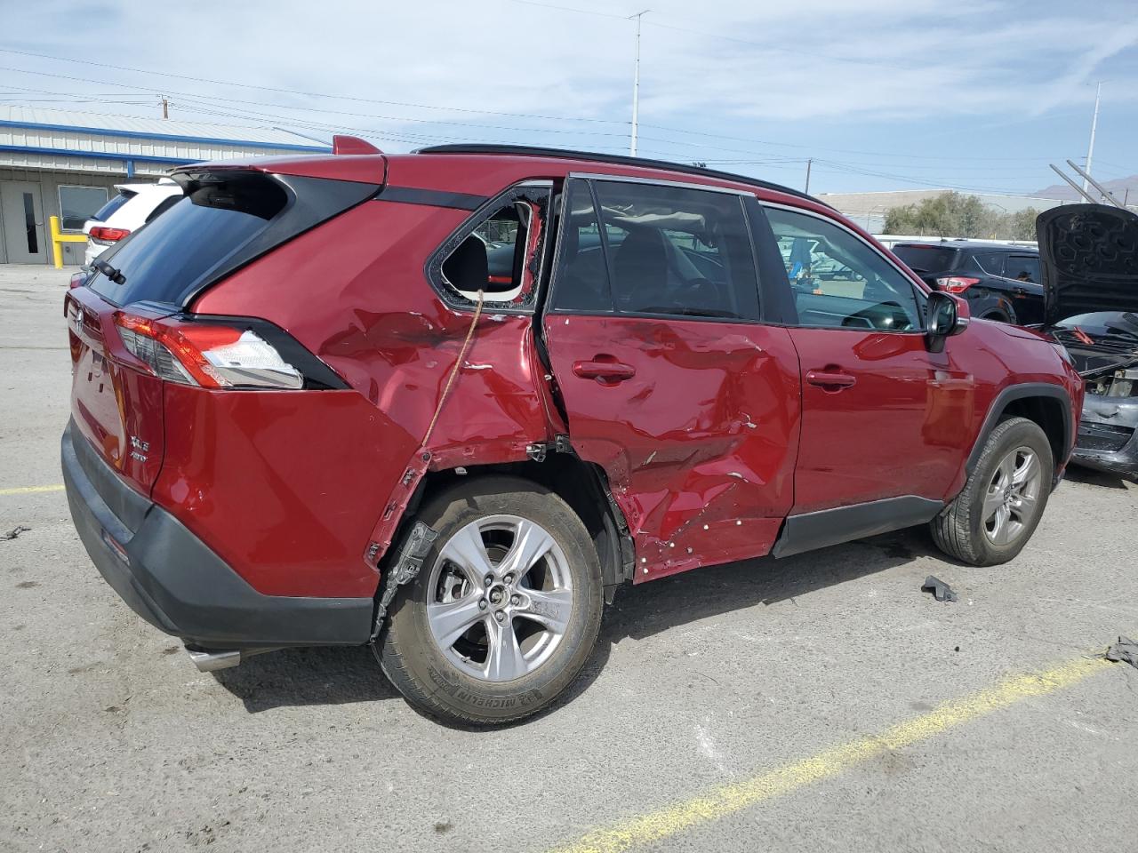 2022 TOYOTA RAV4 XLE VIN:2T3P1RFV9NW274321