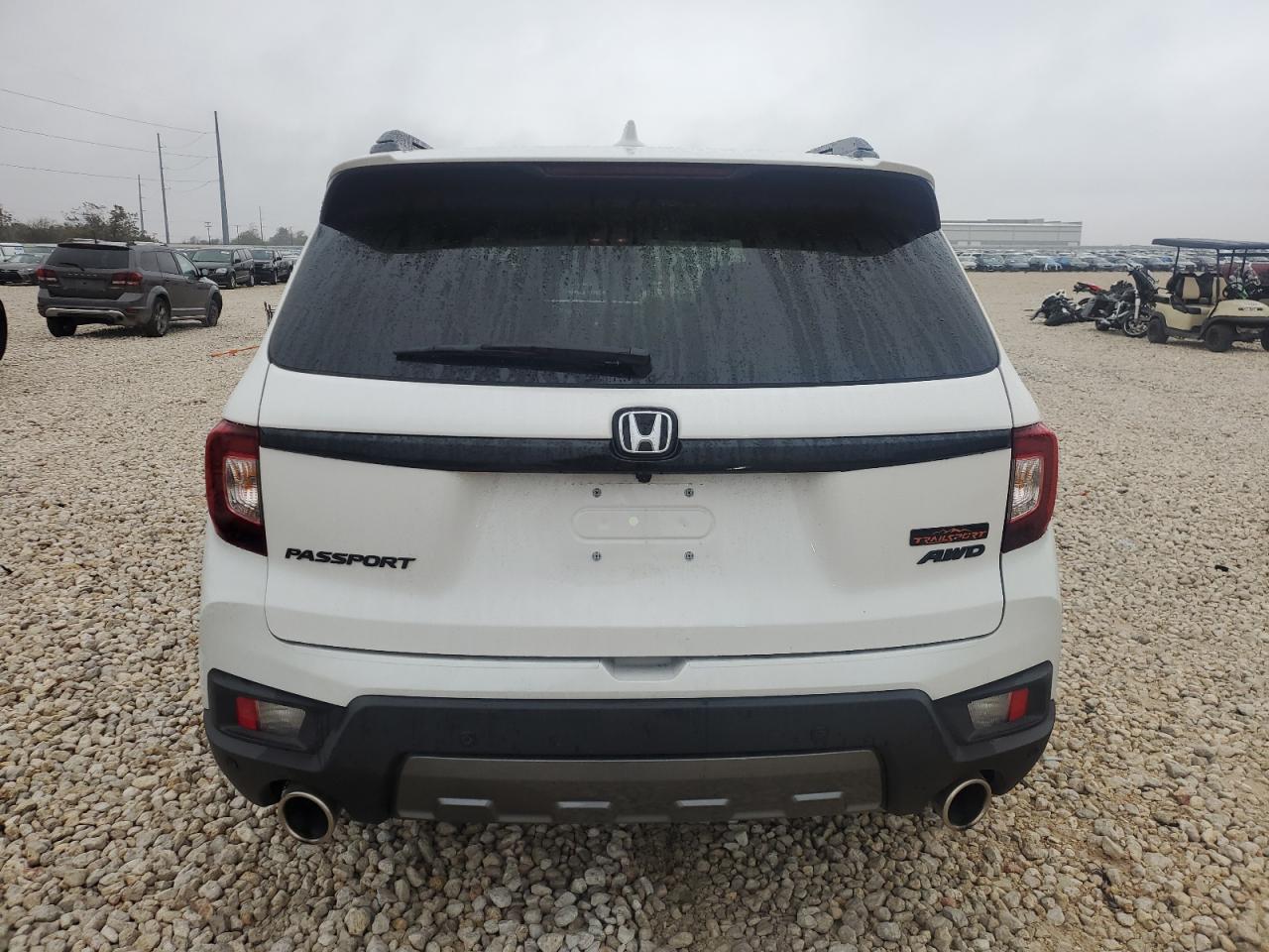 2024 HONDA PASSPORT TRAIL SPORT VIN:5FNYF8H68RB013750