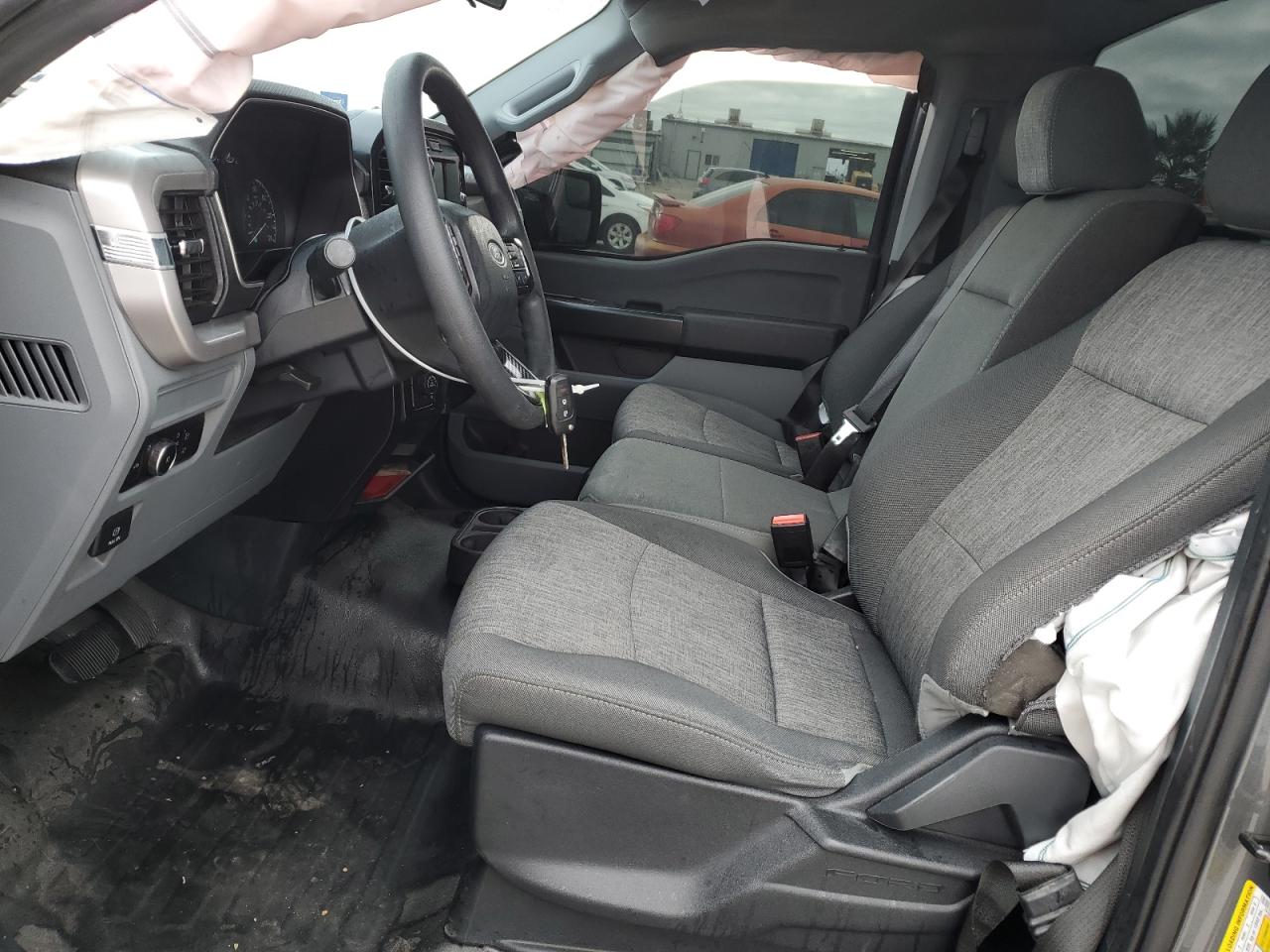 2023 FORD F150  VIN:1FTMF1E52PKF02937