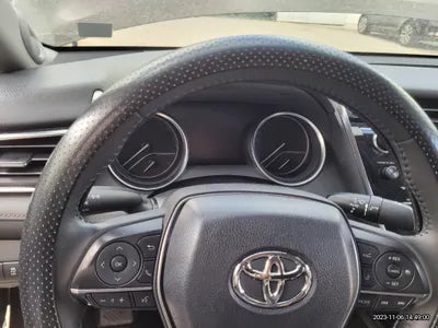 2017 Toyota Camry VIN: