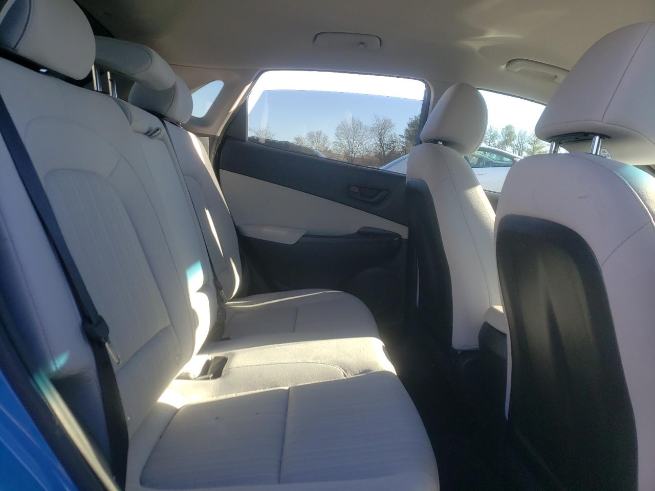 2022 HYUNDAI KONA SEL VIN:KM8K62AB3NU766870