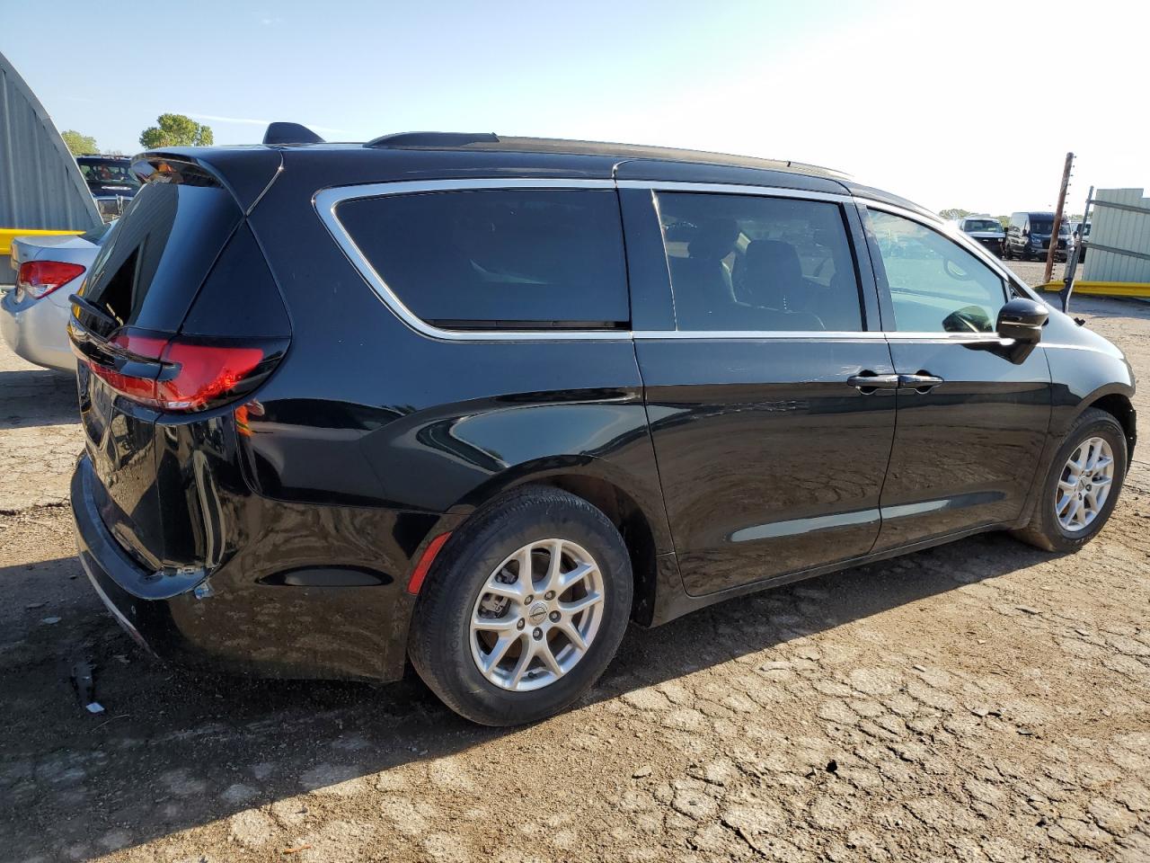 2022 CHRYSLER PACIFICA TOURING L VIN:2C4RC1BG7NR116243